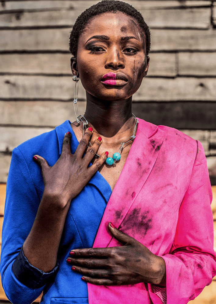 Pamela Tulizo, Double identité (Femmes de Kivu), 2019. © Pamela Tulizo